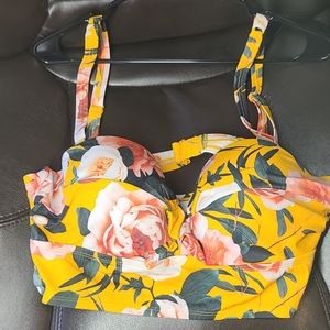 Torrid Bikini top with removable straps